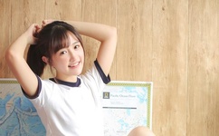 迈开腿尝尝你的草莓汁的图片